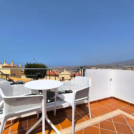Beautiful - 4 Bedrooms, Heated Pool, 2 Priv Car Park Places, Fibre Net, Tv Channels *