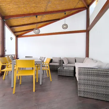 别墅 Beautiful - 4 Bedrooms, Heated Pool, 2 Priv Car Park Places, Fibre Net, Tv Channels *