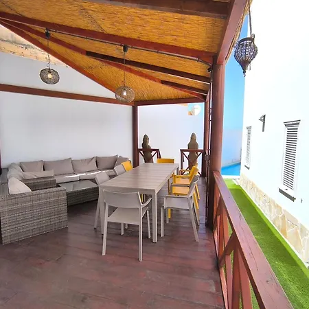 Beautiful - 4 Bedrooms, Heated Pool, 2 Priv Car Park Places, Fibre Net, Tv Channels *