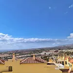 Beautiful - 4 Bedrooms, Heated Pool, 2 Priv Car Park Places, Fibre Net, Ps5, Tv Channels Vila Costa Adeje (Tenerife)
