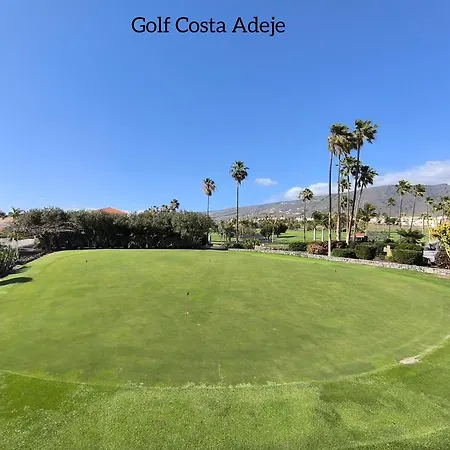 Villa Beautiful - 4 Bedrooms, Heated Pool, Fibre Net, 2 Priv Car Park Places, Tv Channels Costa Adeje (Tenerife)