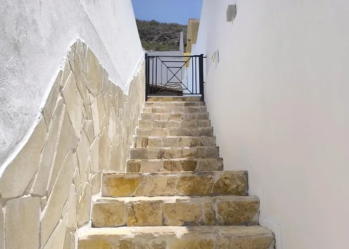 Beautiful - 4 Bedrooms, Heated Pool, 2 Priv Car Park Places, Fibre Net, Ps5, Tv Channels Villa *