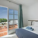 Вілла Beautiful - 4 Bedrooms, Heated Pool, 2 Priv Car Park Places, Fibre Net, Ps5, Tv Channels Адехе
