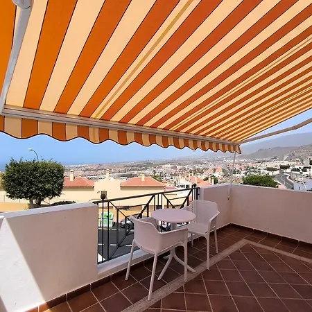 Beautiful - 4 Bedrooms, Heated Pool, 2 Priv Car Park Places, Fibre Net, Tv Channels * Costa Adeje (Tenerife)