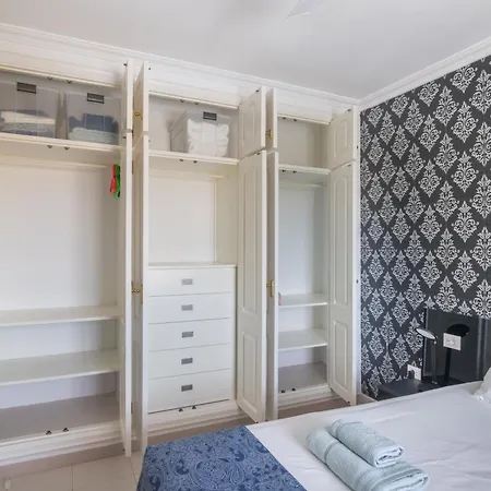 فيلة Beautiful - 4 Bedrooms, Heated Pool, 2 Priv Car Park Places, Fibre Net, Ps5, Tv Channels *