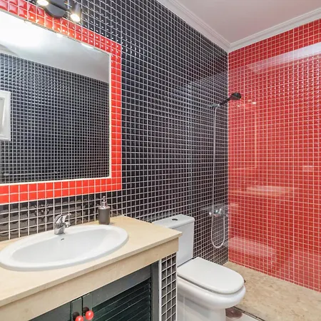 Beautiful - 4 Bedrooms, Heated Pool, 2 Priv Car Park Places, Fibre Net, Ps5, Tv Channels Вилла Адехе