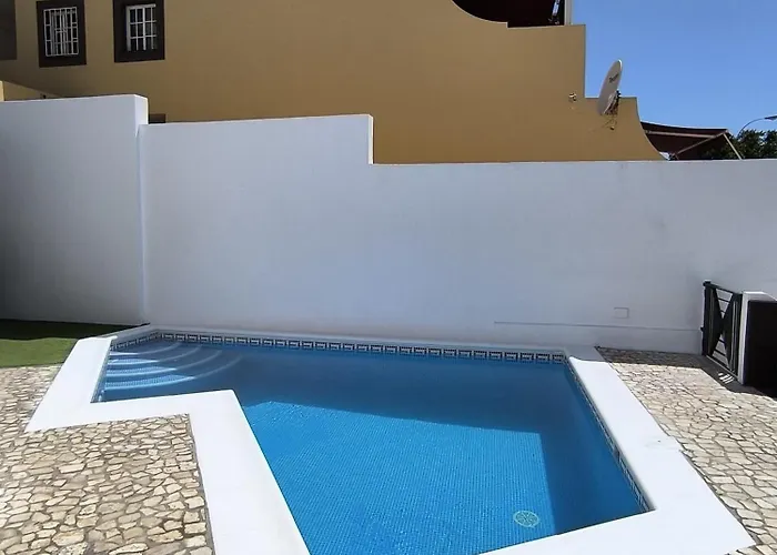 Beautiful - 4 Bedrooms, Heated Pool, 2 Priv Car Park Places, Fibre Net, Ps5, Tv Channels * Costa Adeje (Tenerife)