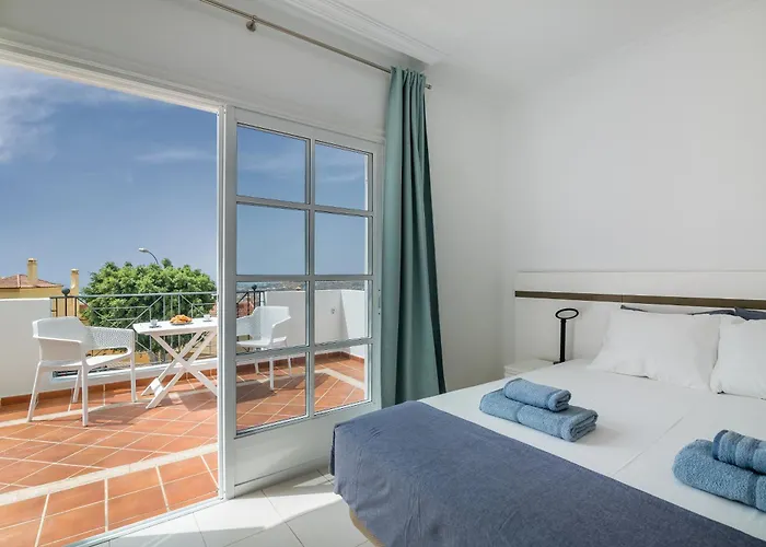 Villa Beautiful - 4 Bedrooms, Heated Pool, 2 Priv Car Park Places, Fibre Net, Ps5, Tv Channels Costa Adeje (Tenerife)